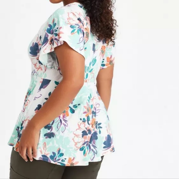 Torrid Green Orange Blue And White Floral Flutter Sleeve Peplum Blouse - Picture 11 of 12